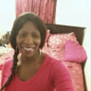 Meet your Posher, Roxanne